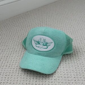 listing-status-banner